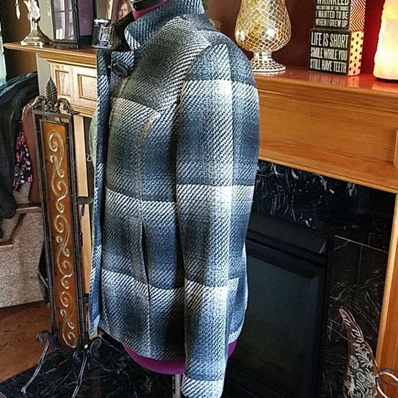 Studio Works plus size jacket - Picture 2 of 5